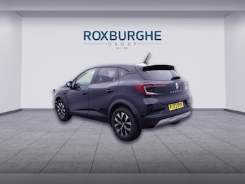 Used Renault Captur 2022 for sale - 77879564: Photo