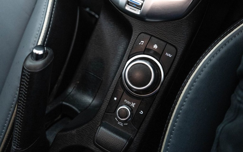 Used Mazda Mazda2 2023 for sale - 77820777: Photo 31