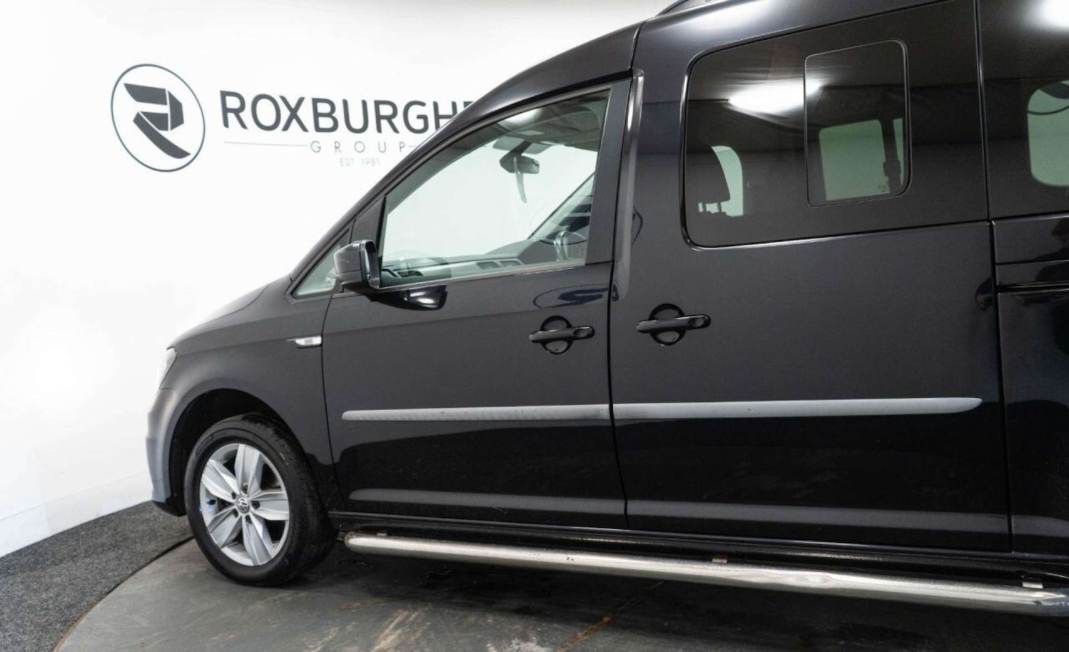 Used Volkswagen Caddy Maxi Life 2017 for sale - 77930924: Photo 20