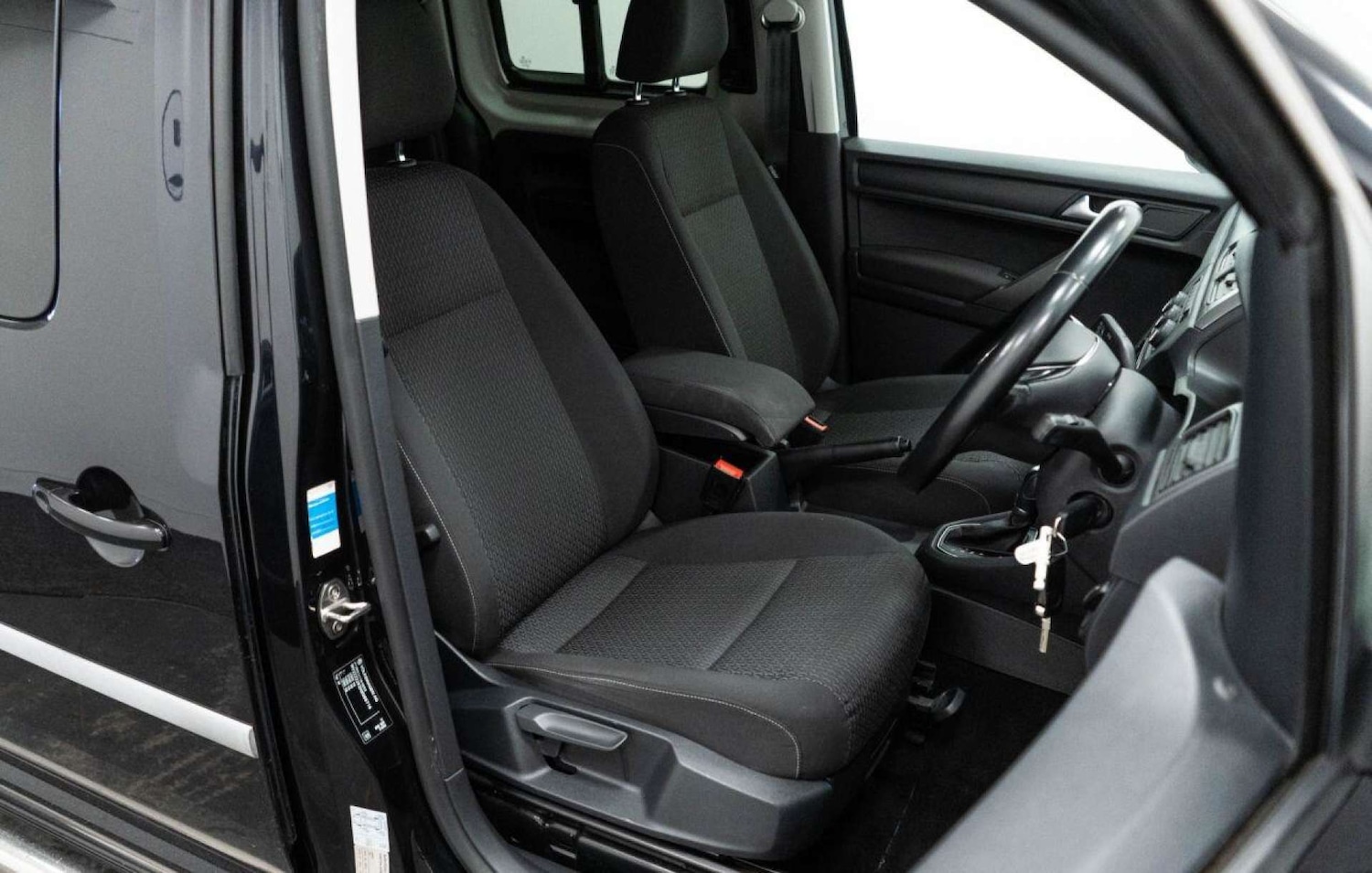 Used Volkswagen Caddy Maxi Life 2017 for sale - 77930924: Photo 23