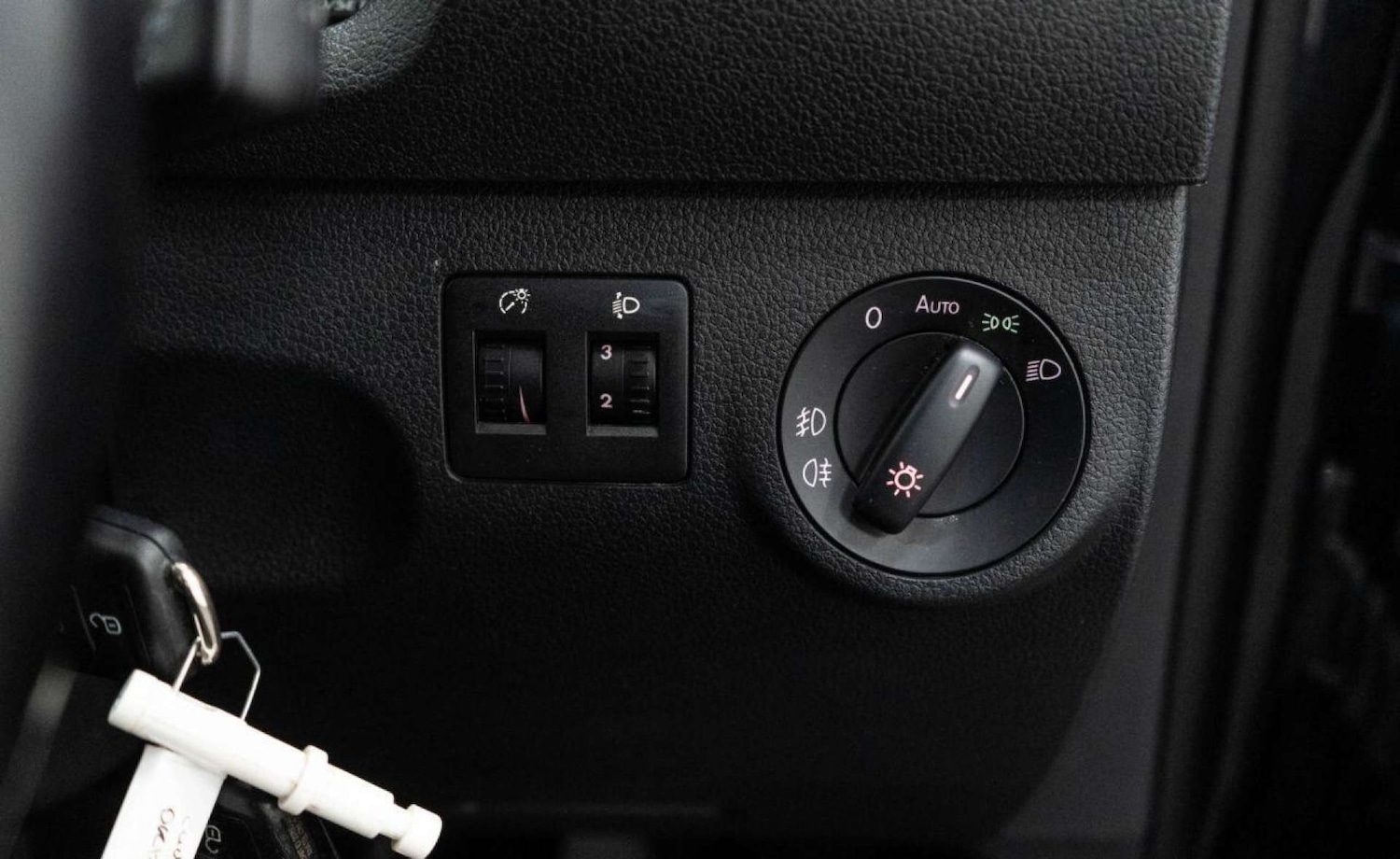 Used Volkswagen Caddy Maxi Life 2017 for sale - 77930924: Photo 25