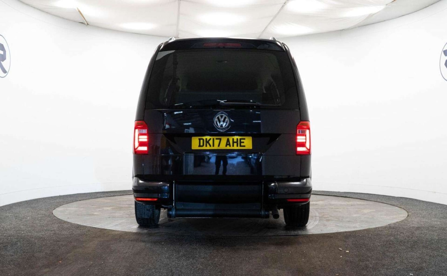 Used Volkswagen Caddy Maxi Life 2017 for sale - 77930924: Photo 7