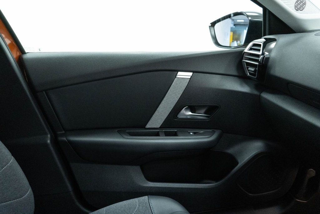 Used Citroen C4 2023 for sale - 77546808: Photo 31