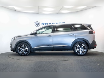 Used Peugeot 5008 2020 for sale - 78976678: Photo