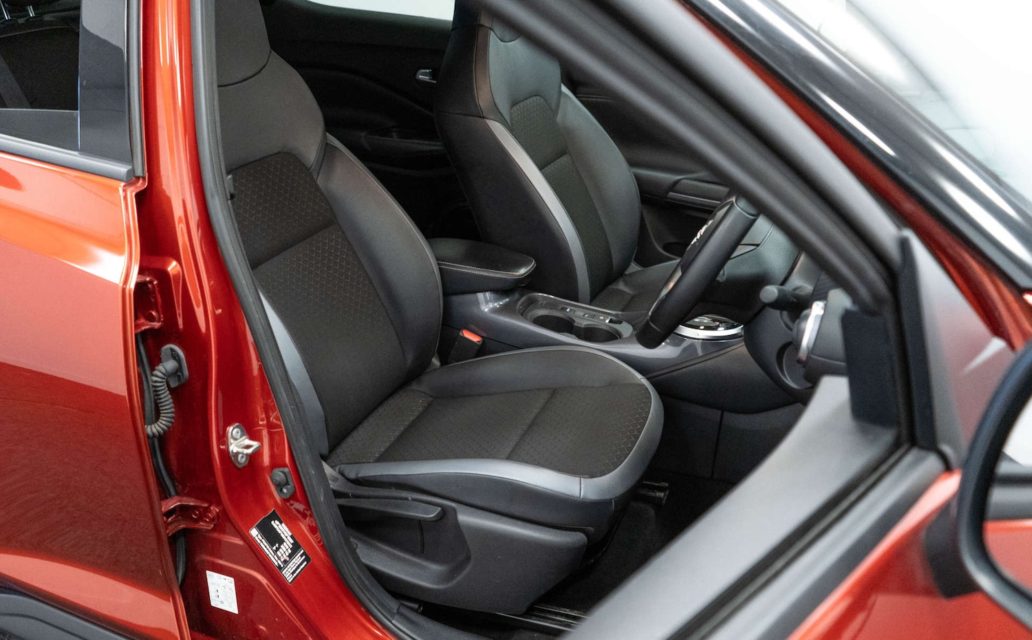 Used Nissan Juke 2023 for sale - 78098869: Photo 23