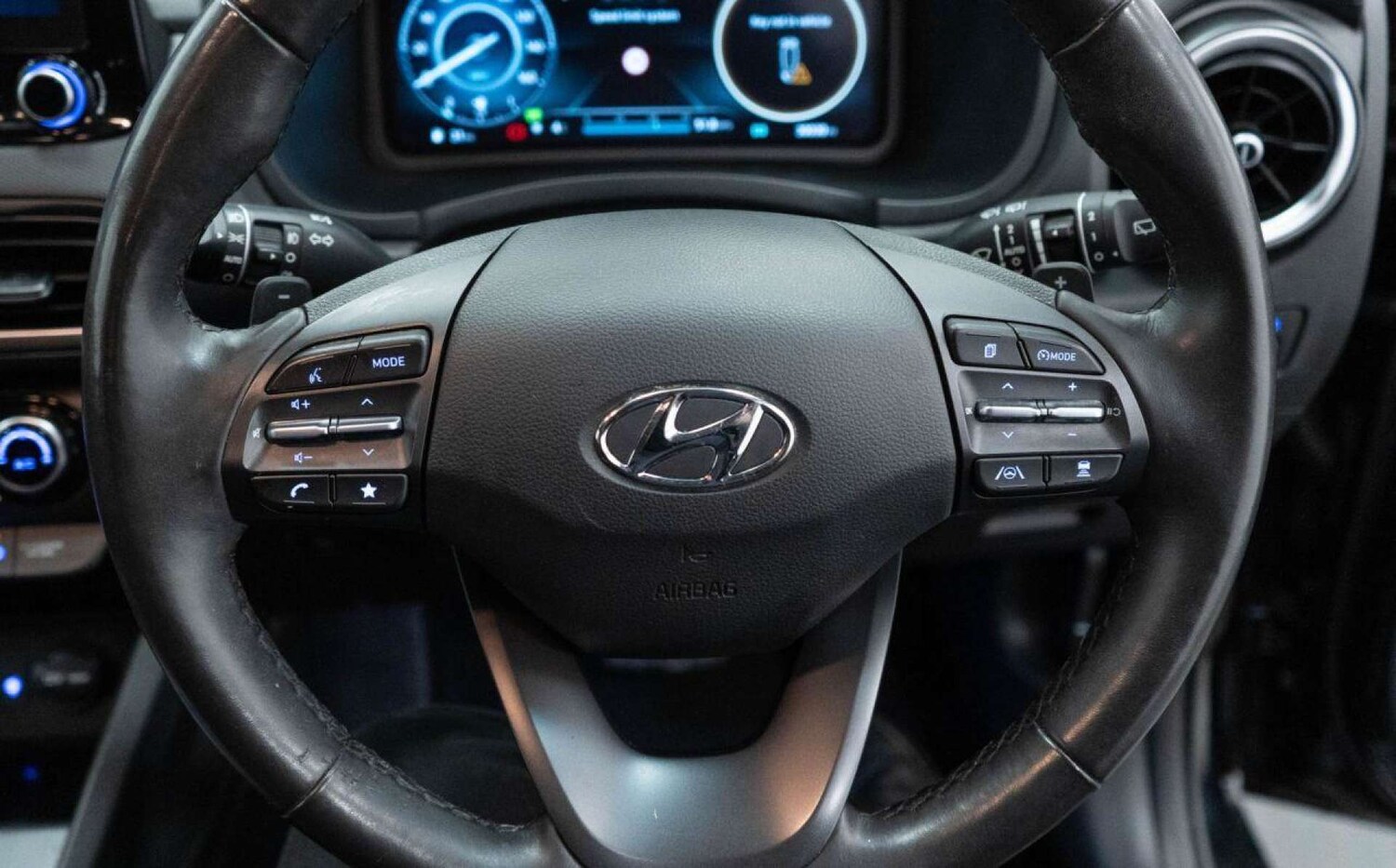 Used Hyundai KONA 2022 for sale - 77930902: Photo 22