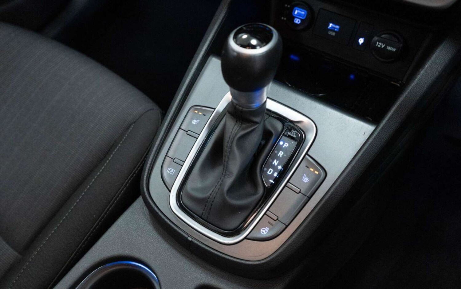 Used Hyundai KONA 2022 for sale - 77930902: Photo 27