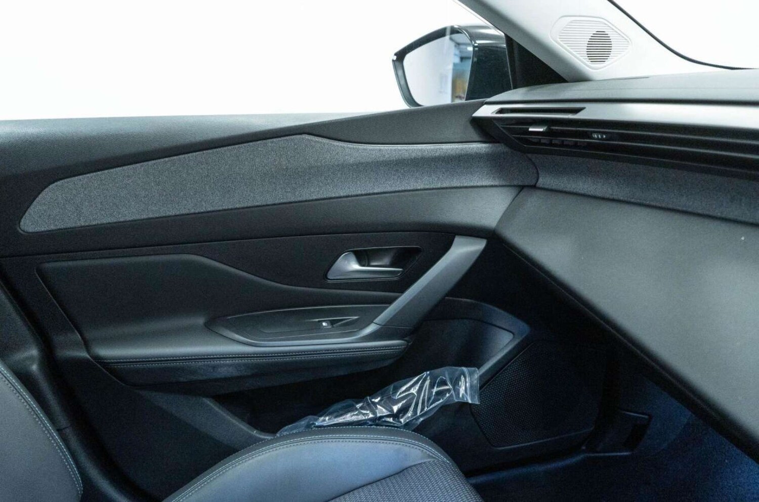 Used Peugeot 308 2023 for sale - 77930869: Photo 28