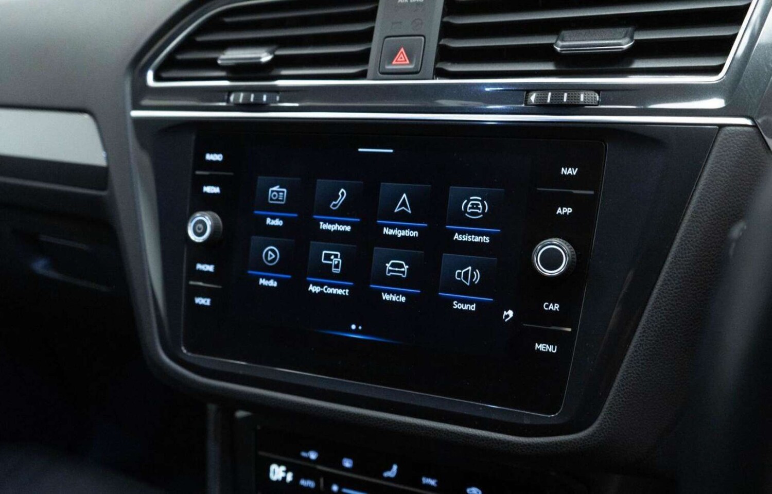 Used Volkswagen Tiguan Allspace 2023 for sale - 77930755: Photo 24