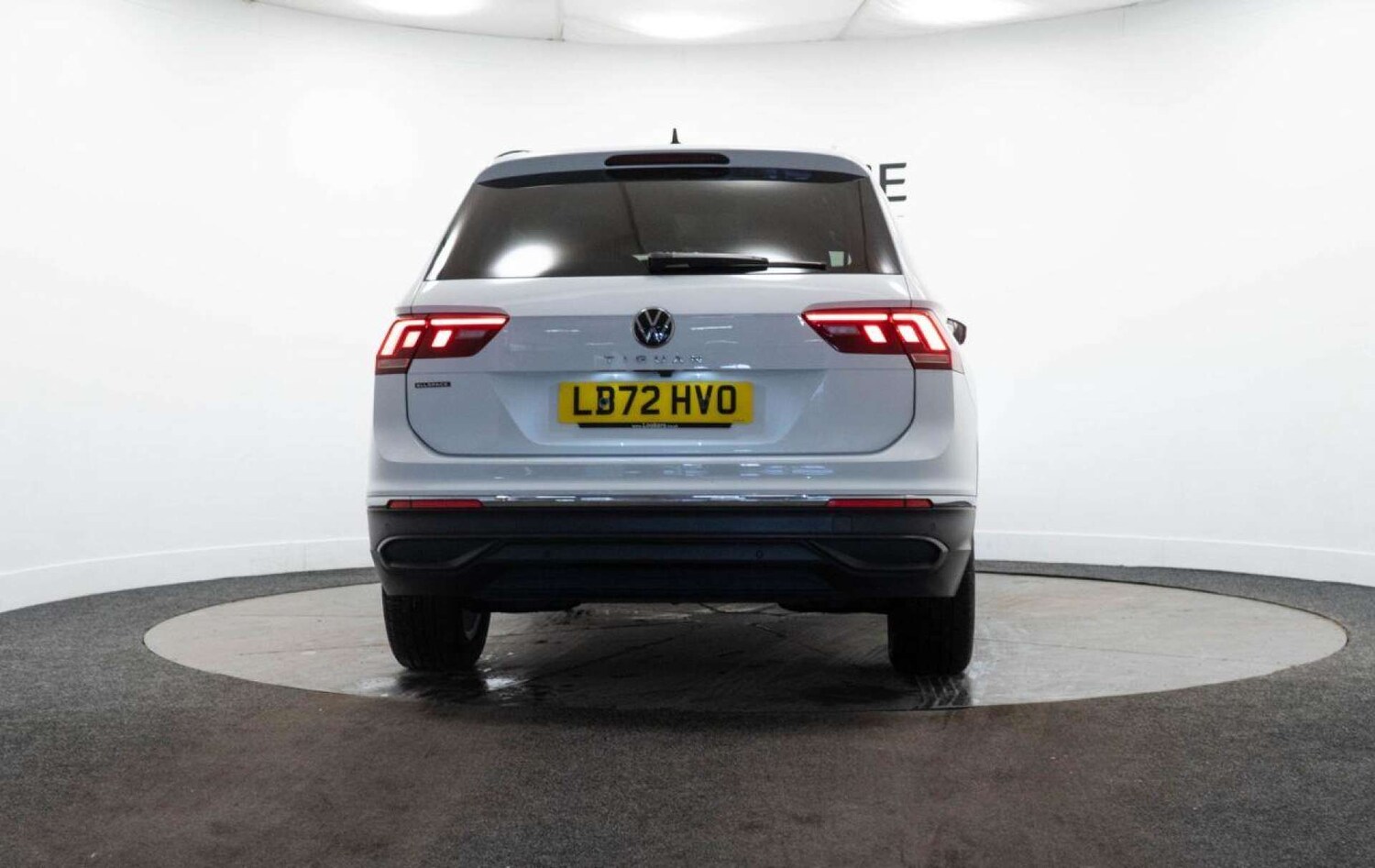 Used Volkswagen Tiguan Allspace 2023 for sale - 77930755: Photo 8