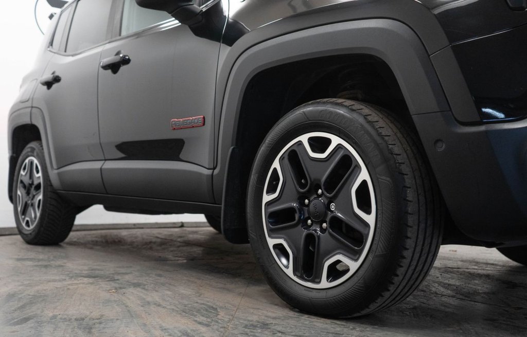 Used Jeep Renegade 2016 for sale - 76469731: Photo 11