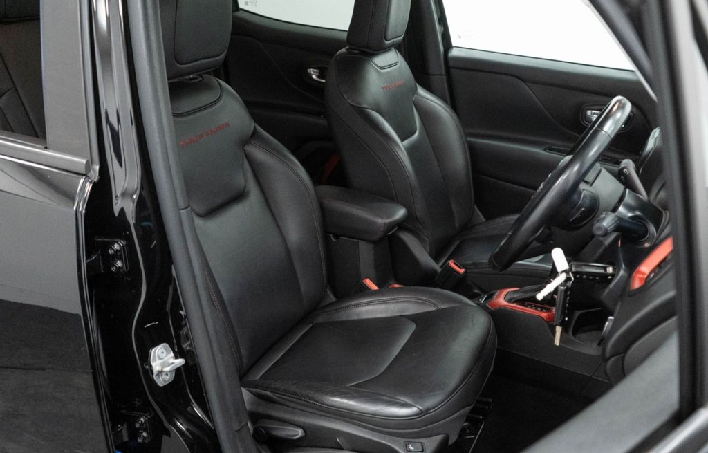 Used Jeep Renegade 2016 for sale - 76469731: Photo 22