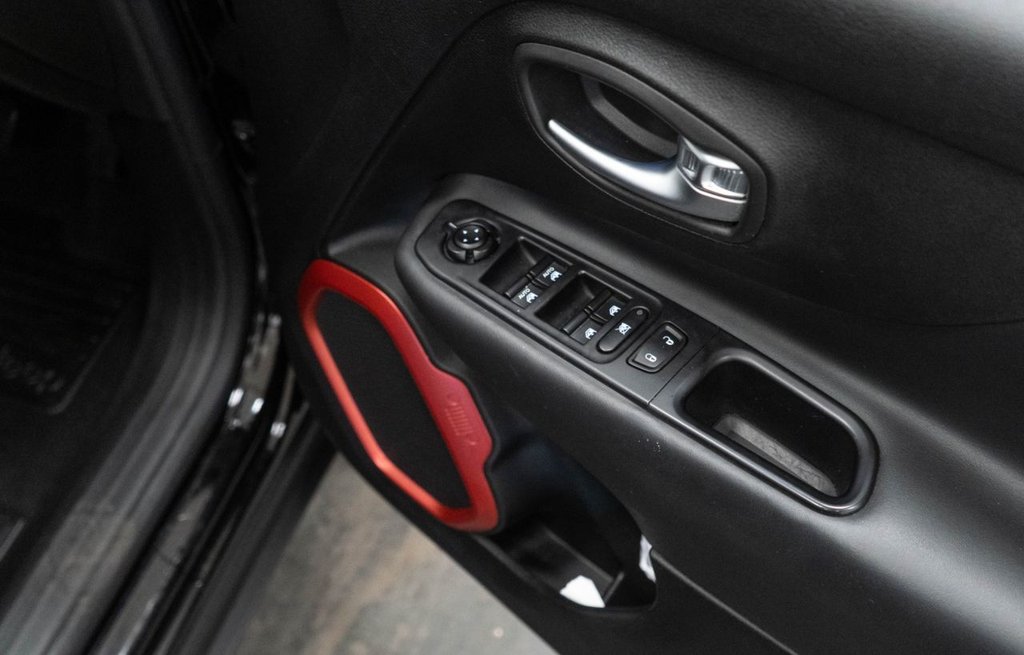 Used Jeep Renegade 2016 for sale - 76469731: Photo 23