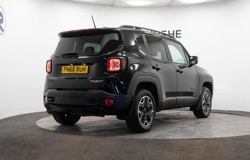 Used Jeep Renegade 2016 for sale - 76469731: Photo 8