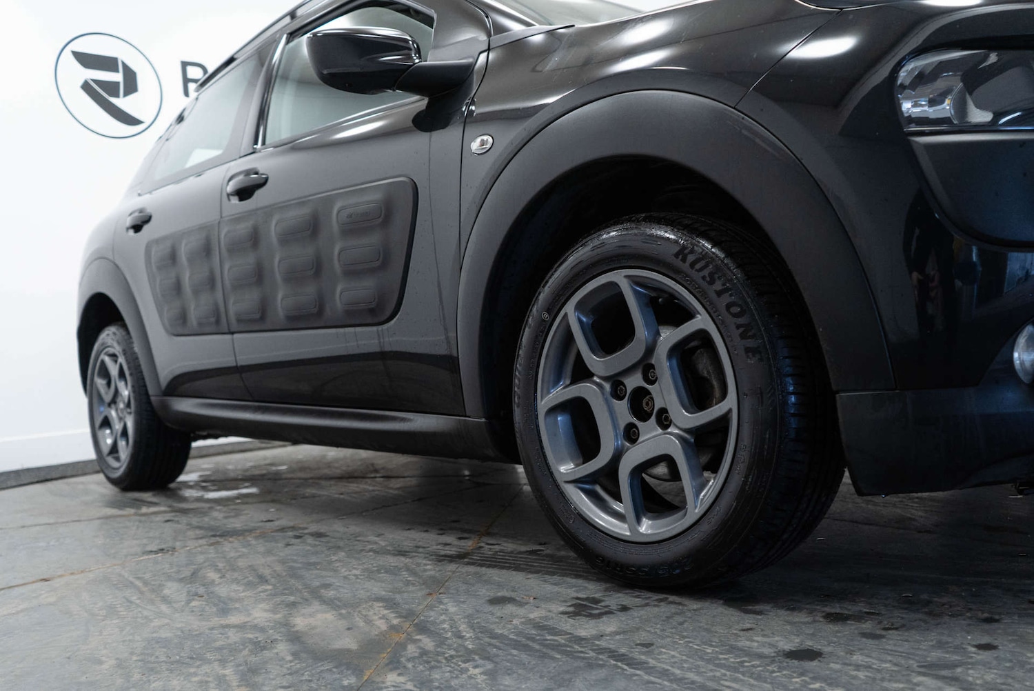 Used Citroen C4 Cactus 2018 for sale - 78068085: Photo 11