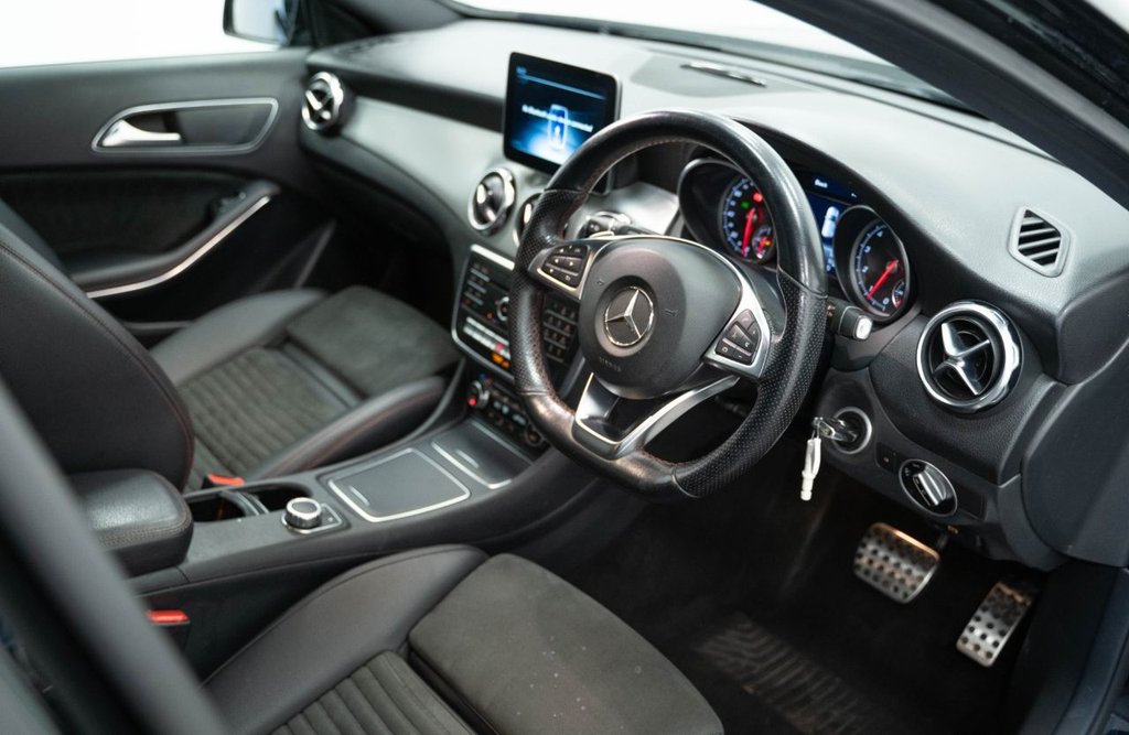 Used Mercedes-Benz GLA 2019 for sale - 76345308: Photo 19