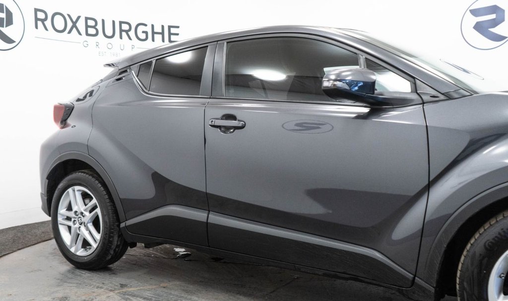 Used Toyota C-HR 2022 for sale - 76361560: Photo 13