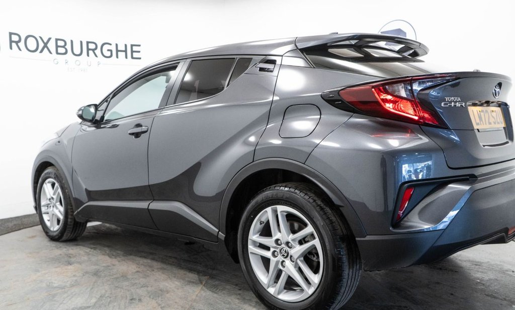 Used Toyota C-HR 2022 for sale - 76361560: Photo 17