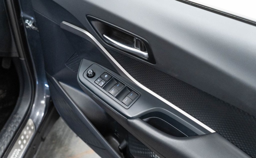 Used Toyota C-HR 2022 for sale - 76361560: Photo 22