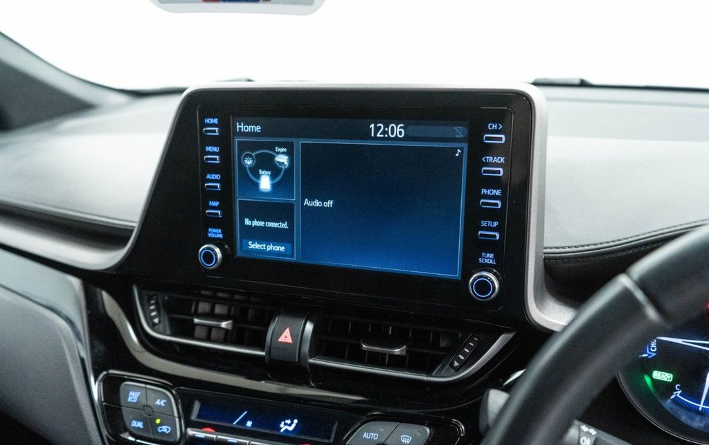 Used Toyota C-HR 2022 for sale - 76361560: Photo 25