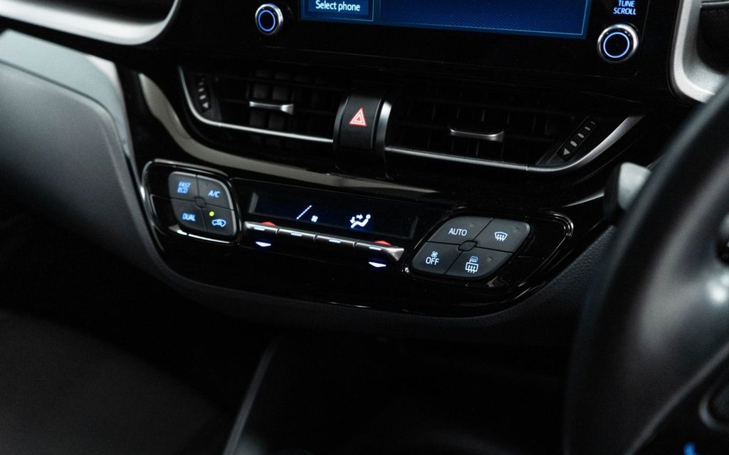 Used Toyota C-HR 2022 for sale - 76361560: Photo 27