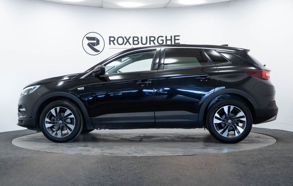 Used Vauxhall Grandland X 2020 for sale - 76080428: Photo 3