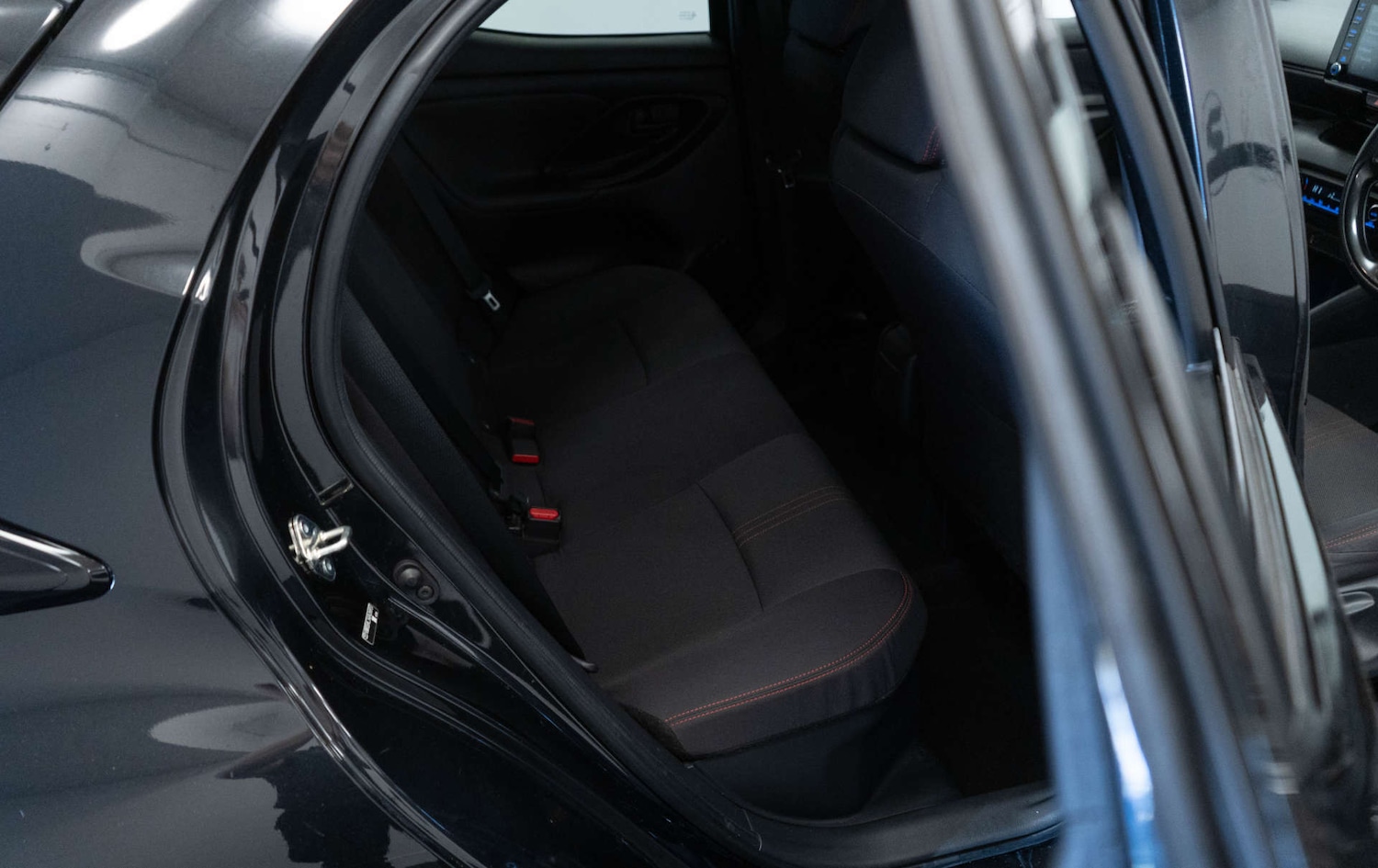 Used Toyota Yaris 2023 for sale - 77950449: Photo 34