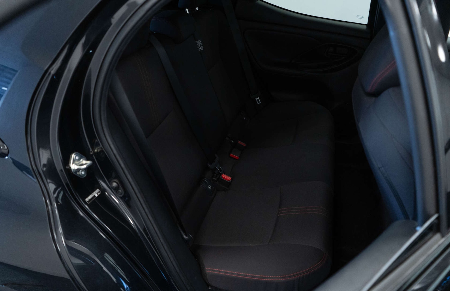 Used Toyota Yaris 2023 for sale - 77950449: Photo 35