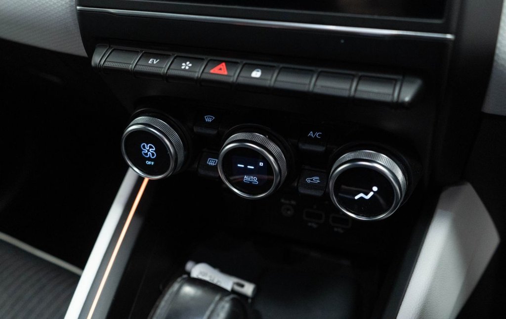 Used Renault Clio 2022 for sale - 77897534: Photo 27