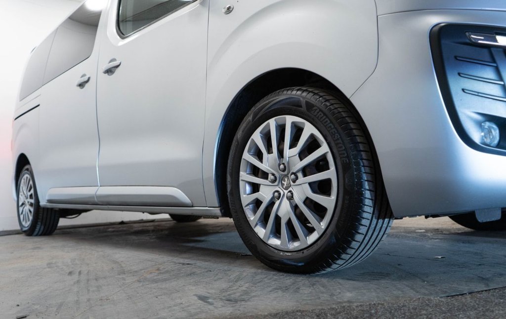 Used Peugeot Traveller 2017 for sale - 76395895: Photo 11