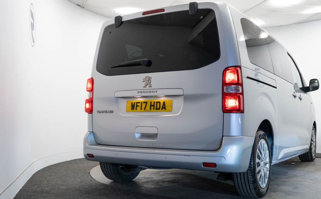 Used Peugeot Traveller 2017 for sale - 76395895: Photo 14