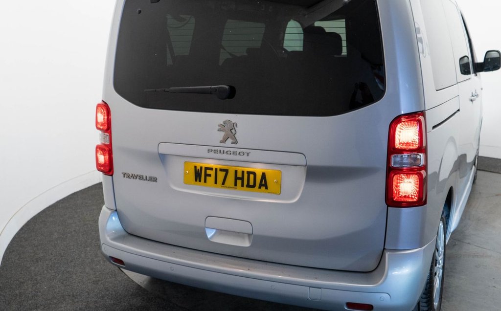 Used Peugeot Traveller 2017 for sale - 76395895: Photo 15