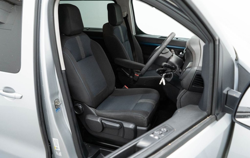 Used Peugeot Traveller 2017 for sale - 76395895: Photo 19