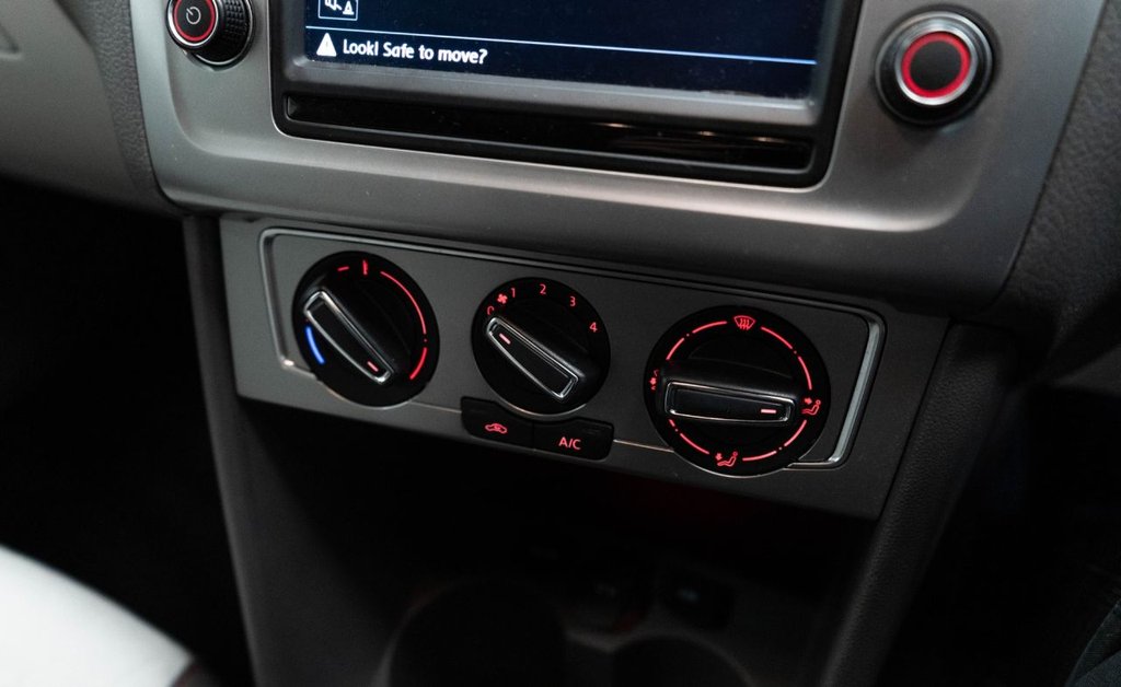 Used Volkswagen Polo 2016 for sale - 77007073: Photo 29