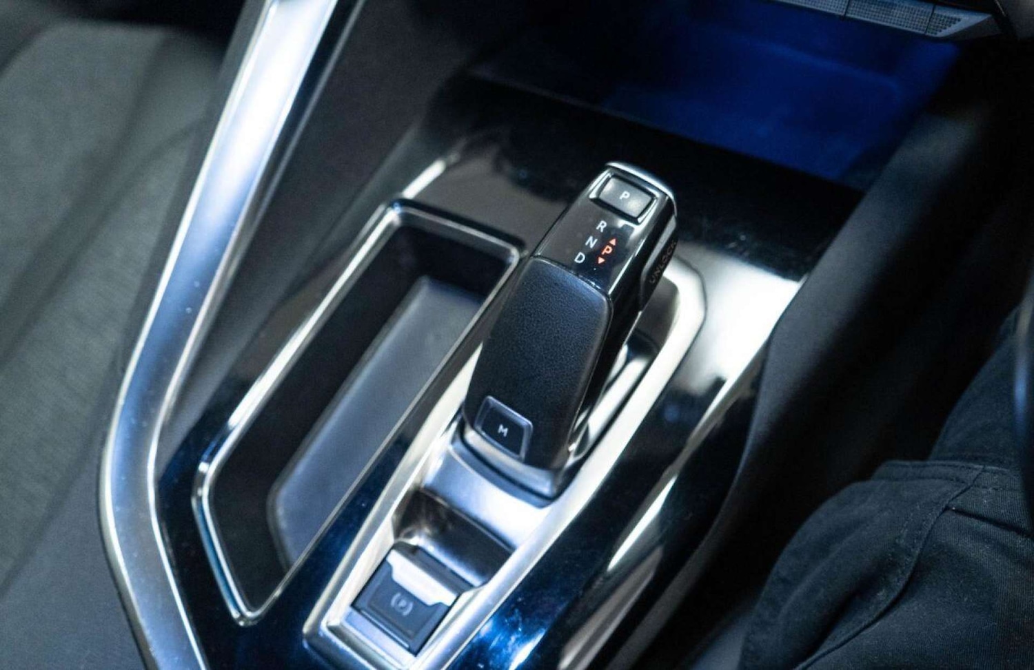 Used Peugeot 3008 2020 for sale - 77930814: Photo 27