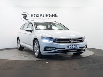 Used Volkswagen Passat 2020 for sale - 76973157: Photo