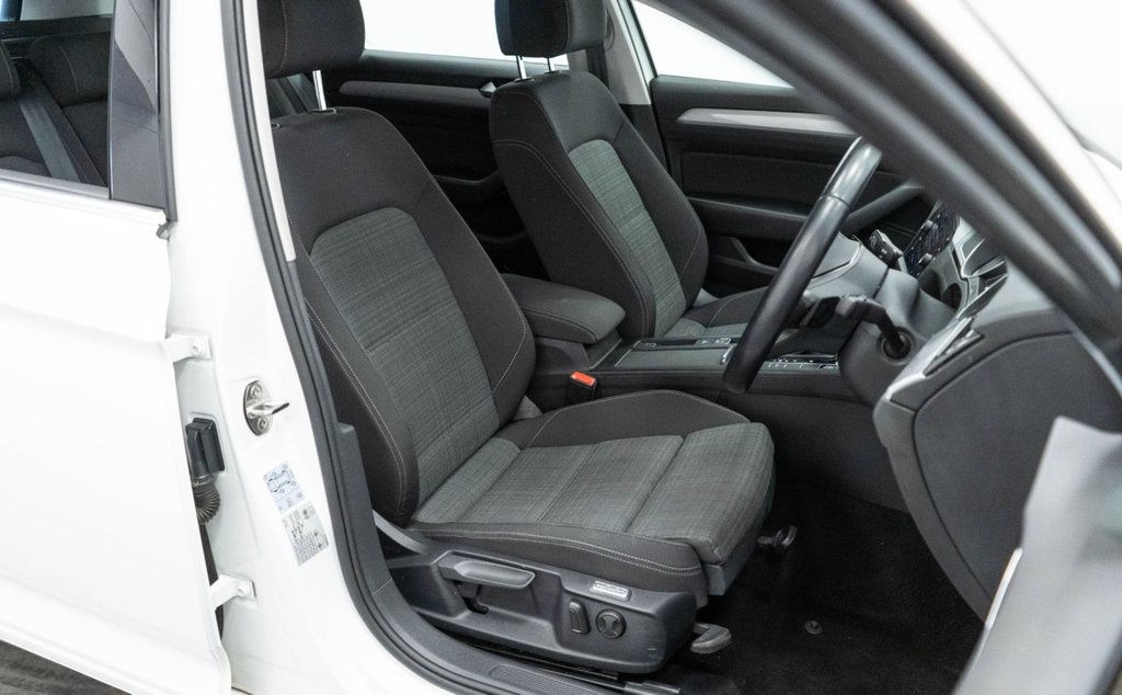 Used Volkswagen Passat 2020 for sale - 76973157: Photo 21