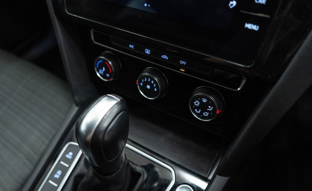 Used Volkswagen Passat 2020 for sale - 76973157: Photo 28