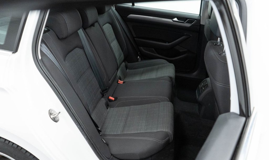 Used Volkswagen Passat 2020 for sale - 76973157: Photo 33