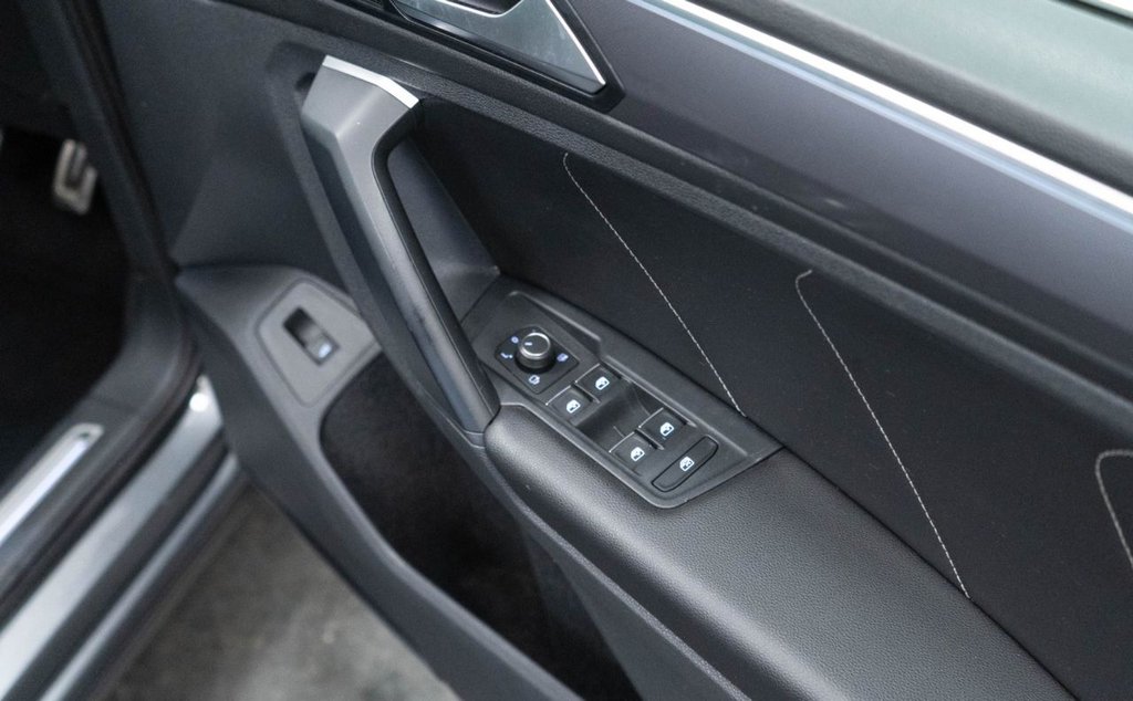 Used Volkswagen Tiguan 2020 for sale - 76582044: Photo 22