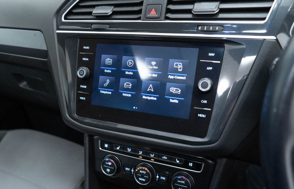 Used Volkswagen Tiguan 2020 for sale - 76582044: Photo 27