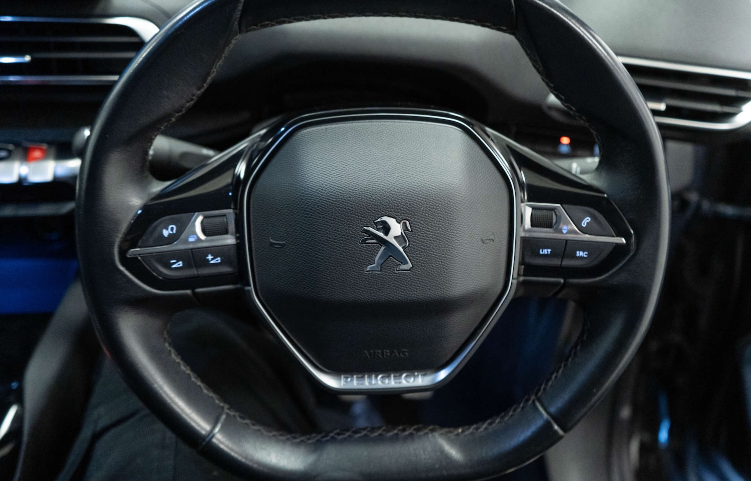 Used Peugeot 5008 2023 for sale - 77950453: Photo 23