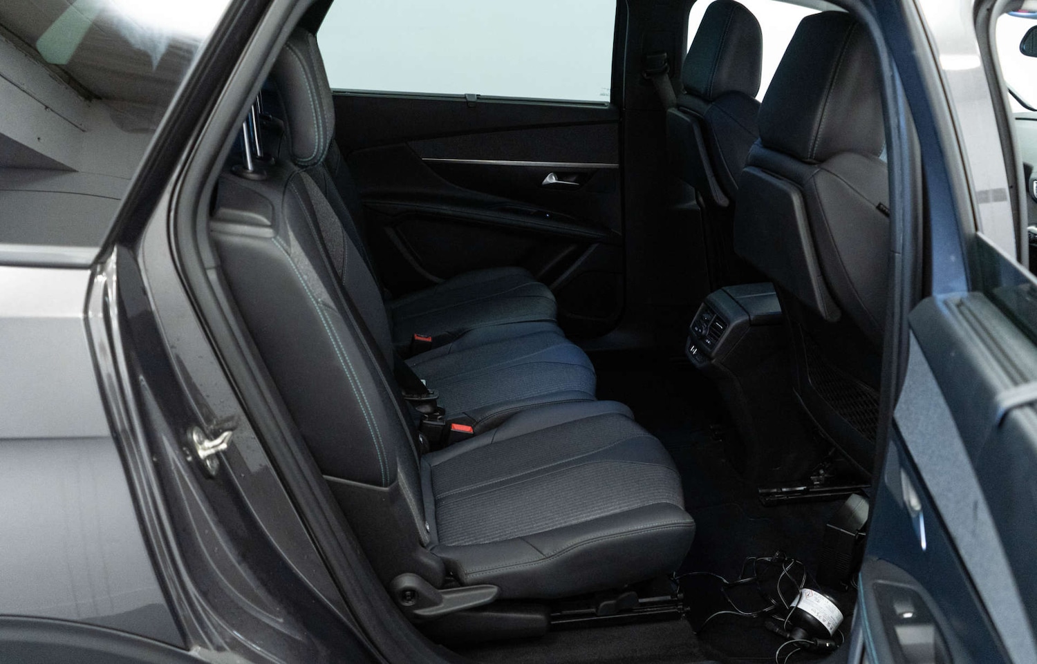 Used Peugeot 5008 2023 for sale - 77950453: Photo 32