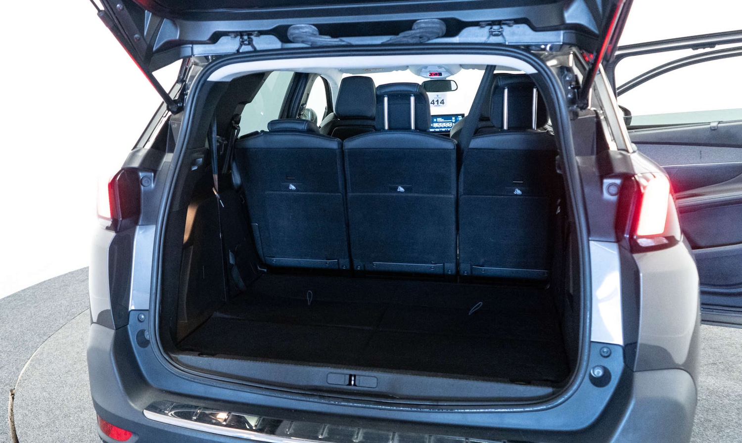 Used Peugeot 5008 2023 for sale - 77950453: Photo 34