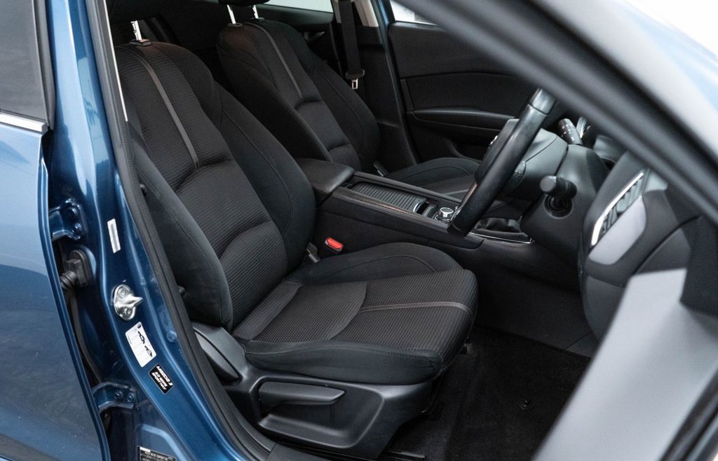 Used Mazda Mazda3 2017 for sale - 77520643: Photo 21