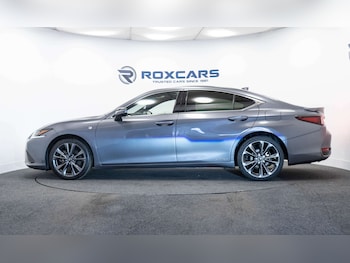Used Lexus ES 2021 for sale - 78926445: Photo