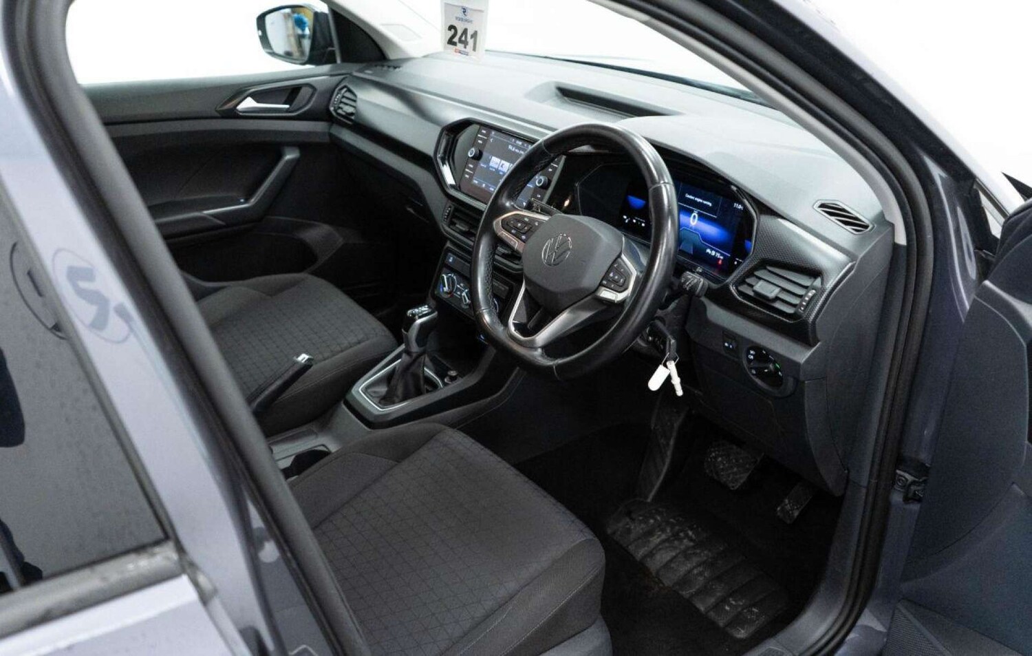 Used Volkswagen T-Cross 2022 for sale - 77930939: Photo 21