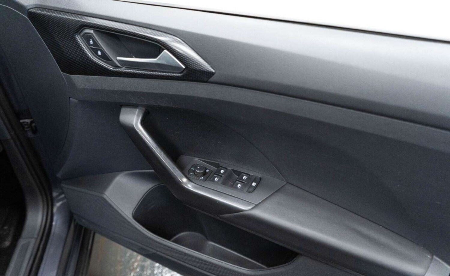 Used Volkswagen T-Cross 2022 for sale - 77930939: Photo 23