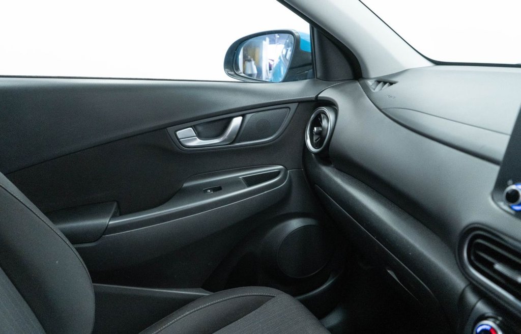 Used Hyundai KONA 2023 for sale - 77904705: Photo 31