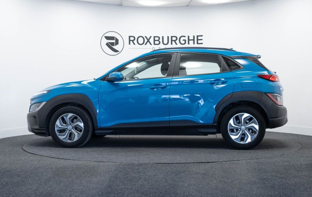 Used Hyundai KONA 2023 for sale - 77904705: Photo 4
